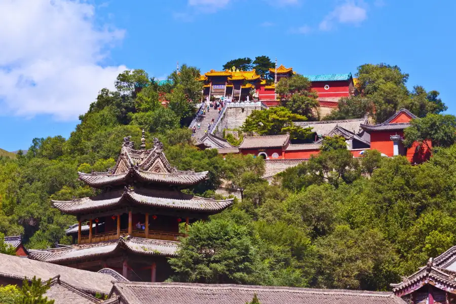 五台山の仏教寺院群、中国四大仏教名山のひとつ