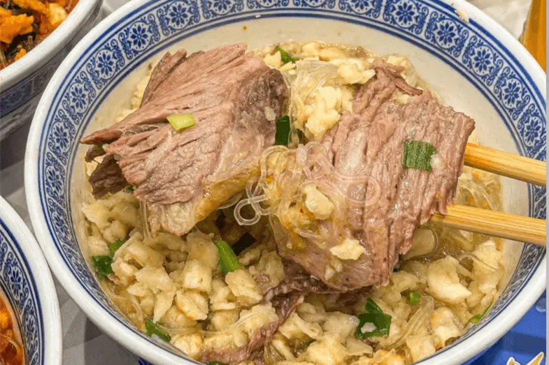 西安麺食作り体験 ── 職人の技を学ぶ！本場の麺料理が手作りできる食の旅