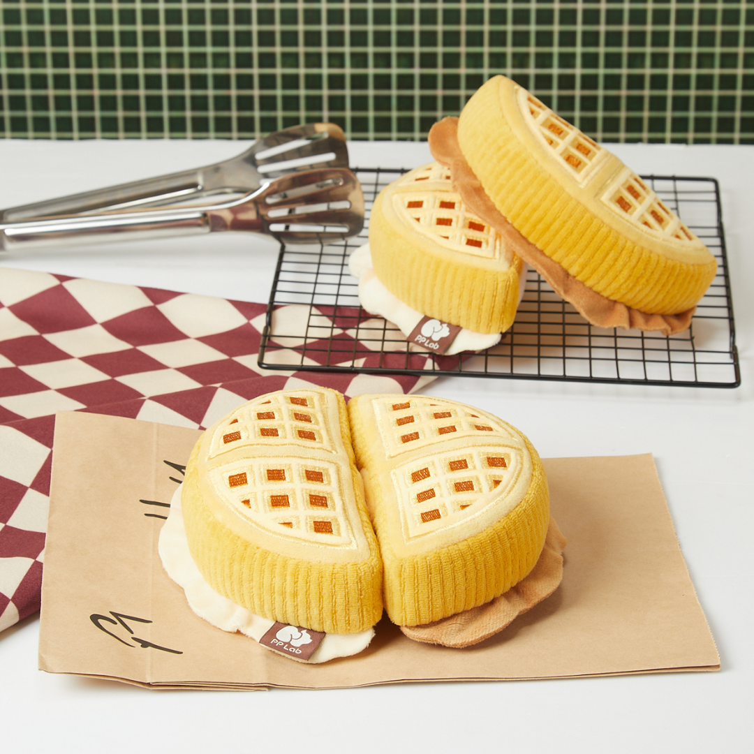 Waffle | Sniffing Toy