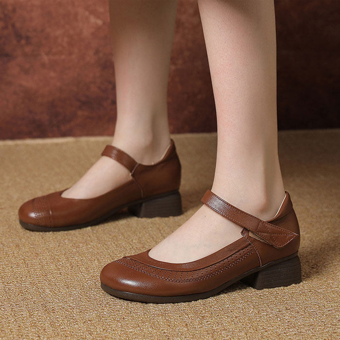 送料無料 パンプス 本革 ローヒール ラウンドトゥ ストラップ 牛革 痛くない 幅広 走れるパンプス レディース 軽量 夏 春秋 通勤 結婚式 太ヒール リクルート 冠婚葬祭 二次会 フォーマル 歩きやすい 柔らかい 大きいサイズ オフィス 送料無料 シンプル