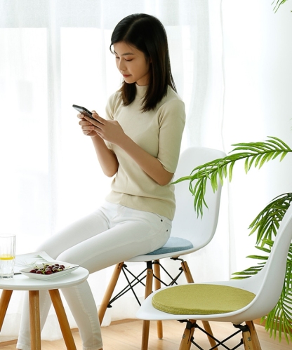 座布団 チェアパッド フロアクッション 円形 丸 畳 麻 リネン 滑り止め ズレ防止 メモリーフォーム 変形しない カバー付き 風合いドビー 椅子用 チェアクッション オフィスチェアー用 丸型 和室 丸洗い おしゃれ 高級感 ナチュラル 北欧 シンプル 大判 40x40 35x35