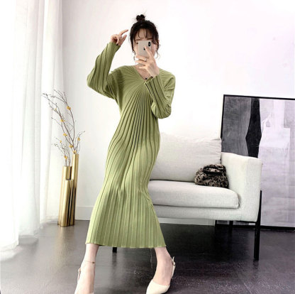 ニットワンピース　春秋　ロング丈　レディース　タイト　ニットワンピ　リブニット　ワンピ　長袖　タイトライン　Vネック　無地　カジュアル　フォーマル　大人　上品　着瘦せ　フェミニン　伸縮性　ストレッチ　高級感　ハイウエスト