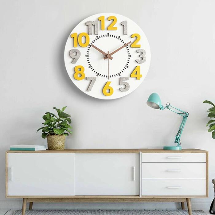 掛け時計　おしゃれ　壁掛け時計　木製　新生活　ウォールクロック　ナチュラル　30*30cm　おしゃれ　ユニーク　北欧 　インテリアクロック　おしゃれ　掛時計　壁掛け　静音　かわいい　モダン　シンプル