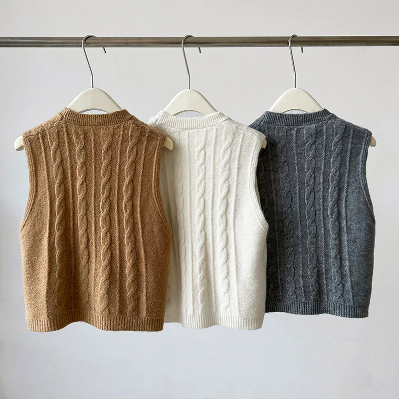 ★Knit vest おしゃれ レイヤードコーデ ニットベスト 送料無料 ♪