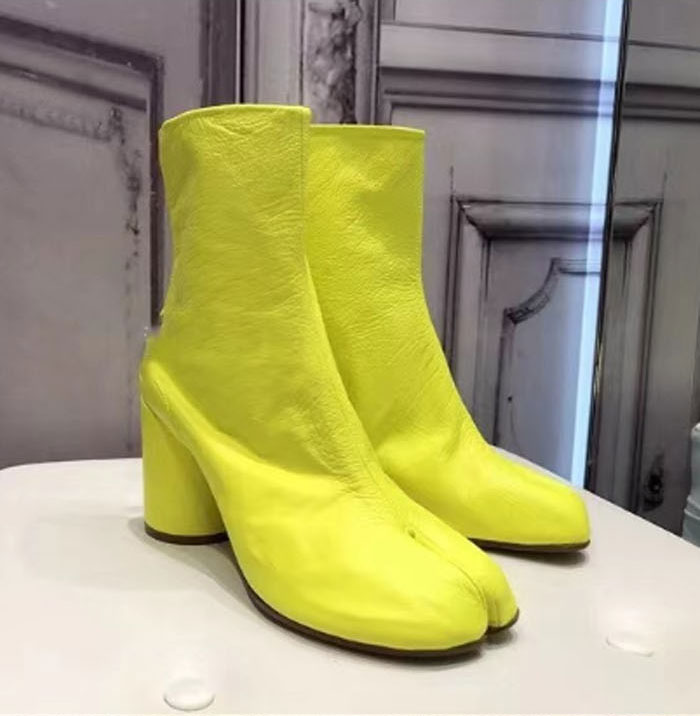 足袋ブーツ ブーツ レディース レザー ショートブーツ 足袋シューズ 足袋 ローヒール ストレッチブーツ 歩きやすい 疲れない ソックスブーツ タビ タビブーツ 秋冬 春 歩きやすい 疲れにくい 大人 上品 ファスナー シルバー 予約販売