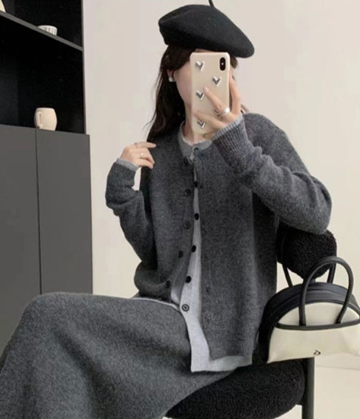 ニットセットアップ パンツ レディース レイヤード風 柔らかい セットアップ スカート スカートスーツ オーバー 秋冬 40代 30代 カジュアル 重ね着風 脚長効果 長袖 ゆったり 保温性 暖かめ 体型カバー 着瘦せ効果 無地 通勤 入園式 送料無料