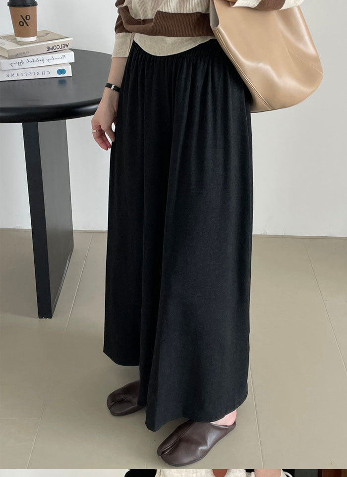 ワイドパンツ スカーチョ レディース スカンツ 春秋 冬 ロング パンツ ガウチョ ボトムス きれいめ フレアパンツ フレア ワイド ガウチョパンツ 体型カバー 細見え 美脚パンツ ロングパンツ ウエストゴム 無地 ゆったり 大人可愛い きれいめ