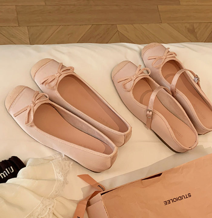 パンプス サンダル レディース ミュール 本革 ボータイ 大人可愛い フラット ぺたんこ シューズ 夏コーデサンダル サマー 夏 春 靴 軽い 柔らかい 歩きやすい 疲れにくい 痛くない 大人 上品 パーティ ビーチ お出かけ 2cm