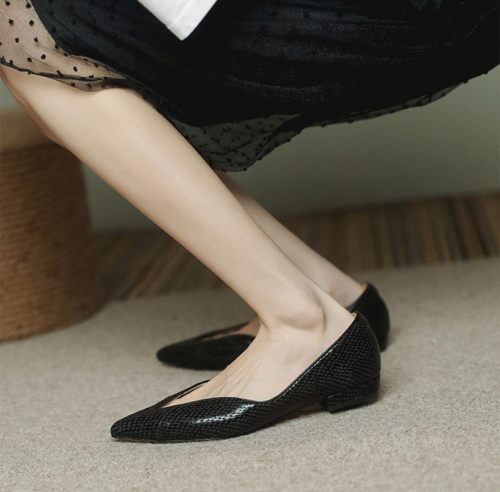 パンプス サンダル レディース ミュール ローヒール  本革 エレガント 大人可愛い シューズ 美脚 夏コーデサンダル サマー 夏 春 靴 柔らかい 歩きやすい 疲れにくい 痛くない 大人 上品 パーティ 結婚式 宴会 お出かけ 2cm