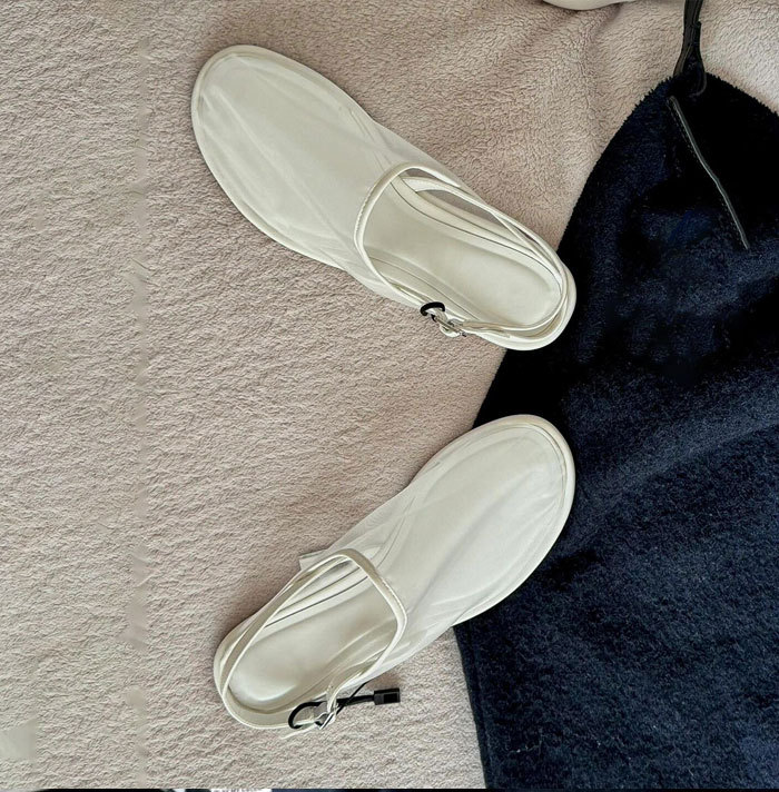 サンダル パンプス レディース バックストラップ フラット メッシュ ぺたんこ シューズ パーティ サマー 夏 春 メッシュ素材 夏コーデ ビーチサンダル スリッパ ストラップ 夏 春 靴 軽い 柔らかい 歩きやすい 疲れにくい 痛くない 大人 上品 ビーチ