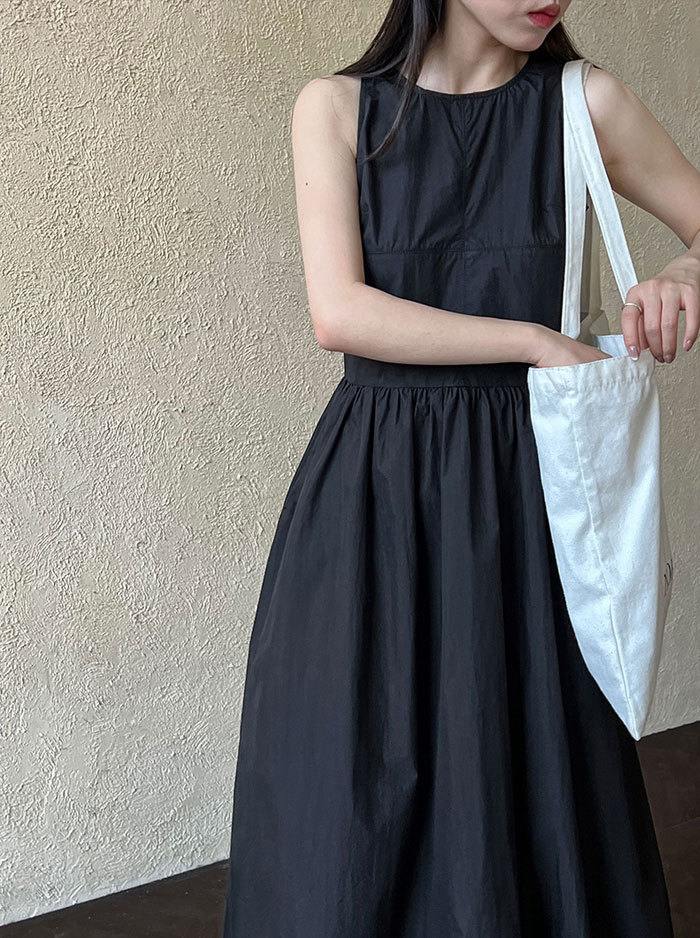 ワンピース 夏 レディース ノースリーブワンピース バルーンワンピース Aライン ロング丈 無地 きれいめ お洒落 高級感 体型カバー 着痩せ シンプル スッキリ カジュアル オフィス 通勤 OL ロングワンピ 送料無料 ゆったり 美シルエット デイリー