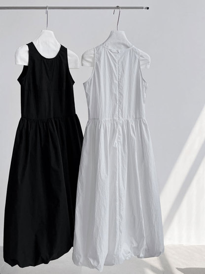 ワンピース 夏 レディース ノースリーブワンピース バルーンワンピース Aライン ロング丈 無地 きれいめ お洒落 高級感 体型カバー 着痩せ シンプル スッキリ カジュアル オフィス 通勤 OL ロングワンピ 送料無料 ゆったり 美シルエット デイリー