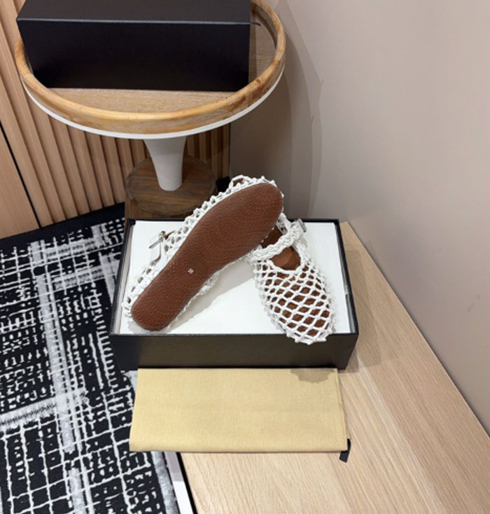 サンダル メッシュ パンプス レディース ぺたんこ フラット ペタンコ ストラップ シューズ 透かし編 本革 ナイロン 夏コーデサンダル スリッパ サマー 夏 春 靴 軽い 柔らかい 歩きやすい 疲れにくい 痛くない 大人 上品 パーティ ビーチ お出かけ