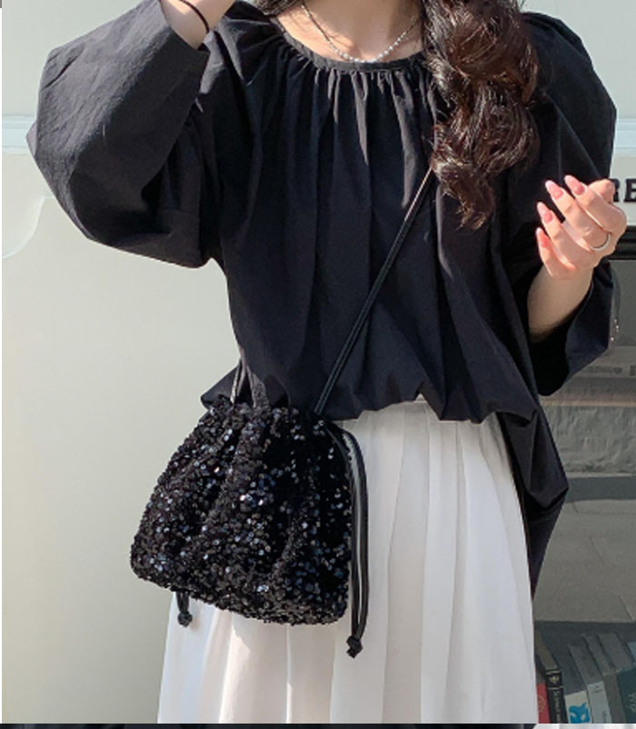 キューブバッグ キラキラ バッグピロー ショルダーバッグ 2way 斜め掛け キューブ型バッグ 小さめ セレモニーバッグ 上質 キューブ バッグ レディース バッグ カジュアル 通勤 フォーマル 黒 プレゼント