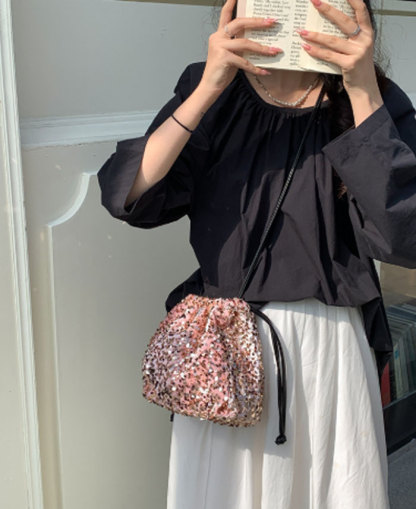 キューブバッグ キラキラ バッグピロー ショルダーバッグ 2way 斜め掛け キューブ型バッグ 小さめ セレモニーバッグ 上質 キューブ バッグ レディース バッグ カジュアル 通勤 フォーマル 黒 プレゼント