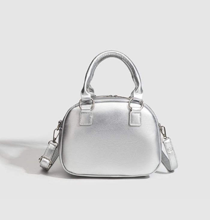 ミニボストンバッグ 小さめ 痛バッグ ショルダー ミニ 軽く ファスナー ぬいぐるみ ぬいポーチ 可愛い 2WAY トート トートバッグ ショルダーバッグ ブラック ホワイト 透明 可愛い シルバー グッズ おしゃれ 人気