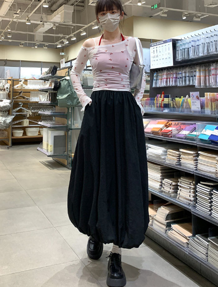 スカート ロング バルーンスカート レディース 春夏 白 黒 大きいサイズ フレアスカート フレア ボトムス 冬 秋 ロングスカート ミモレ丈 シンプル きれいめ 大人 可愛い ブラック カジュアル 大人可愛い 送料無料