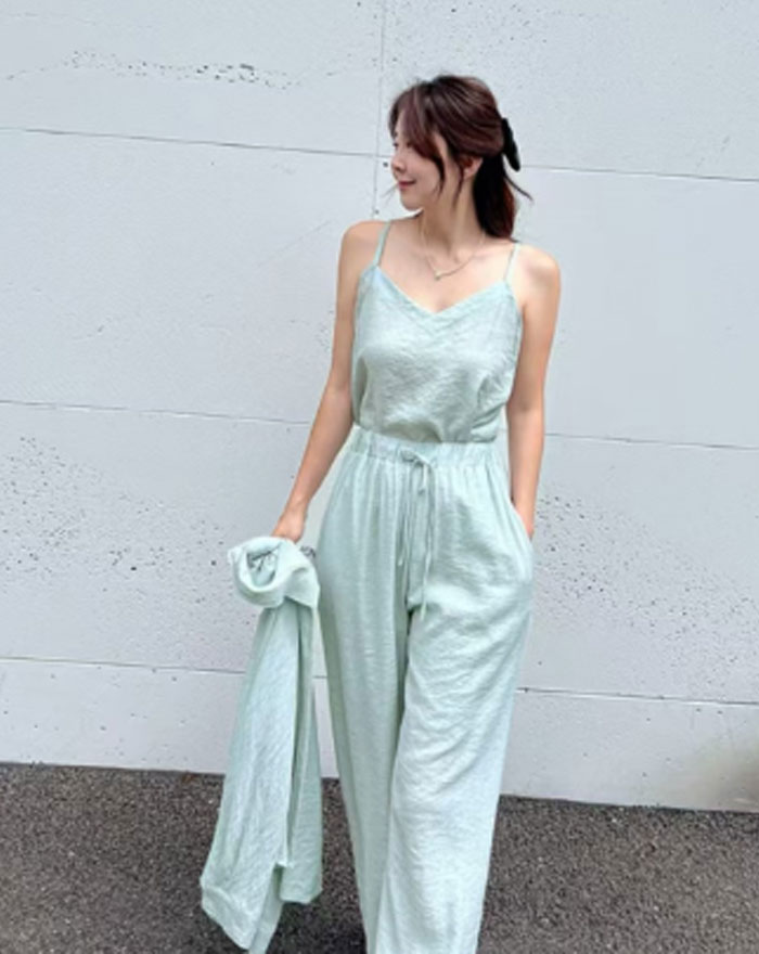 セットアップ レディース カジュアル 夏 3点セット 重ね着 キャミソール ワイドパンツ ハイウエスト トップス 羽織り ロング丈 プリーツ 韓国ファッション ゆるゆる 可愛い お出かけ ゆったり おしゃれ 通勤 着痩せ 体型カバー 旅行 デート 女子会 春夏