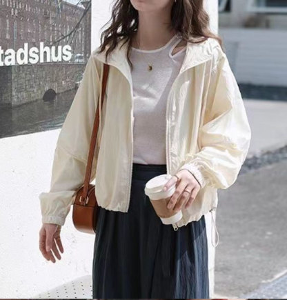 uvカット パーカー レディース uvパーカー 春 夏 カーディガン ショート丈 大人可愛い 薄手 涼しい アウター ゆったり ライトアウター 長袖パーカー フード付き ジャケット 羽織り 紫外線対策 トップス 長袖 通気性 羽織 無地 冷房対応 可愛 UV対策 日焼け止め