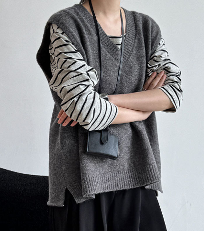 ニットベスト レディース ベスト ジレ 大きいサイズ ゆったり Vネック 無地 トップス ノースリーブ セーター ゆる きれいめ レイヤード 重ね着 ゆったり 柔らか 体型カバー カジュアル 大人 キレイめ 通勤 オフィス 春秋冬