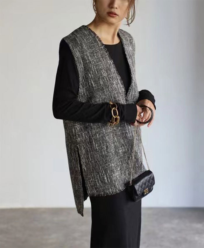 ベスト ジレ トップス レディース 秋 冬 春 重ね着 ノースリーブ スリット レイヤード 深Vネック 可愛い シンプル きれいめ フリーサイズ ゆったり 体型カバー 学生 通勤 送料無料 30代 40代 50代