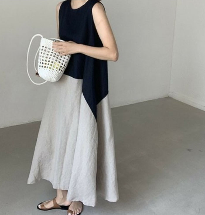 マキシワンピース 綿麻 綿麻混 バイカラー リゾートワンピース 春 夏 レディース ノースリーブ ロングワンピース 無地 ふんわり Aライン ロングワンピ ワンピース フレア ゆったり 体型カバー きれいめ オーバーサイズ リゾート コットンリネン 肌に優しい