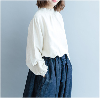 <br>シャツ ブラウス トレーナー 異素材 ギャザー リネン混シャツ レディース 綿麻混 トップス リネン 長袖 ナチュラル 着痩せ ゆったり 体型カバー カジュアル Ｖネック春 夏 秋 ビッグシルエット 柔らか ゆったり 大人可愛い 秋 送料無料