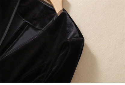 <br>テーラードジャケット ベロア レディース 秋 冬 カジュアル ジャケット スーツ ベロアジャケット エレガント 無地 秋冬アウター あったか 暖か 入園 入学 卒業式 長袖 上着 オフィス 通勤 普段着 万能 大人可愛い 上品 ベルベット 送料無料