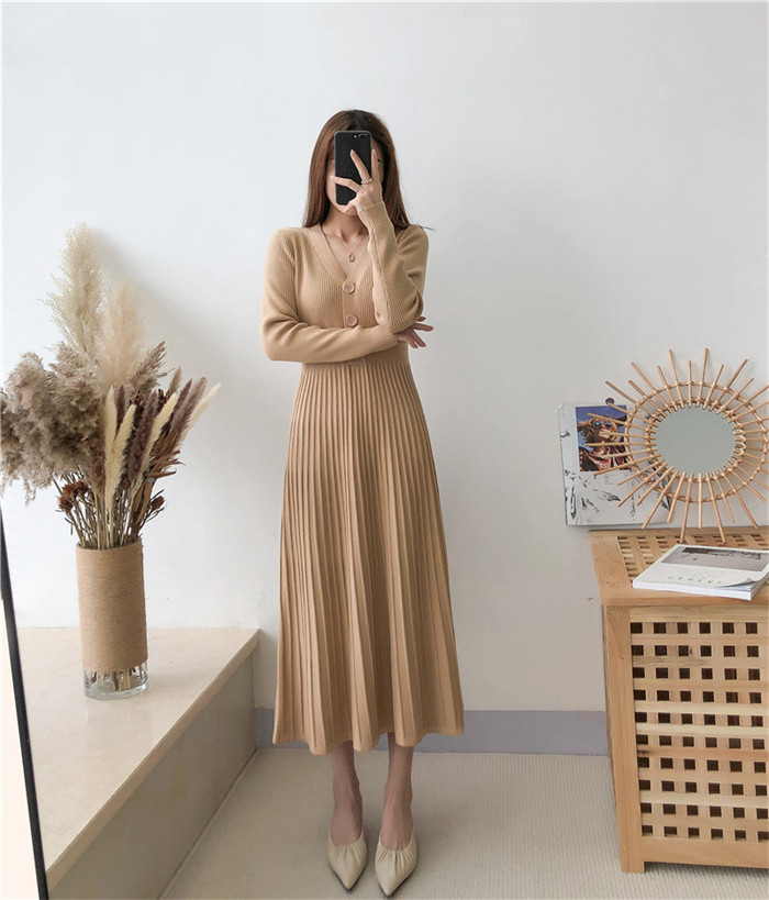 <br>ニットワンピース リブニットワンピース ワンピース レディース リブ ニットワンピ マキシ丈 ボタン Aライン きれいめ 上品 大人 ブラック 2023秋冬新作  秋冬 Vネック 長袖 ブラック きれいめ ハイウエスト プリーツ 体型カバー 送料無料