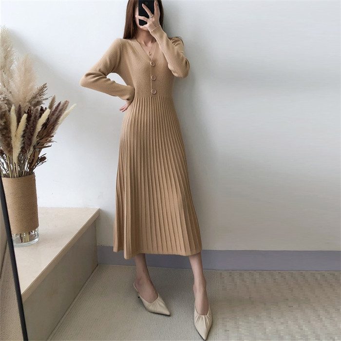 <br>ニットワンピース リブニットワンピース ワンピース レディース リブ ニットワンピ マキシ丈 ボタン Aライン きれいめ 上品 大人 ブラック 2023秋冬新作  秋冬 Vネック 長袖 ブラック きれいめ ハイウエスト プリーツ 体型カバー 送料無料