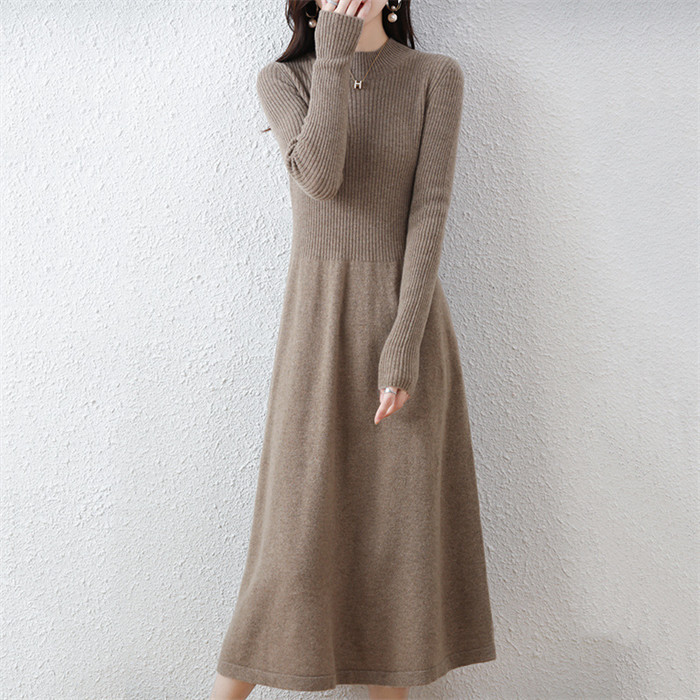 <br>ニットワンピース リブニットワンピース ワンピース レディース リブ ニットワンピ マキシ丈 Aライン きれいめ 上品 大人 ブラック 2023秋冬新作  秋冬 Vネック 長袖 きれいめ ハイウエスト プリーツ 体型カバー 送料無料