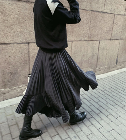 <br>プリーツスカート アシンメトリー レディース ボトムス 秋 冬 フレア ロングスカート プリーツ ミモレ丈 大きいサイズ ハイウエスト Aライン お洒落 無地 ゆったり
