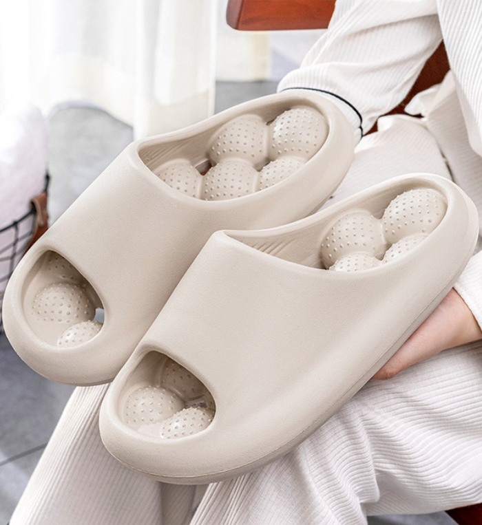 スリッパ 健康サンダル バススリッパ レディース メンズ 男女兼用 足つぼ マッサージ 厚底サンダル 室内 外履き ルームシューズ シャワーサンダル シャワースリッパ 水切り 穴付き