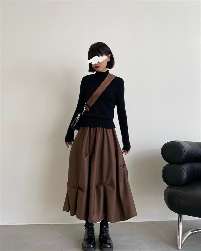 <br>スカート ロング レディース 黒 大きいサイズ フレアスカート フレア バルーンスカート ボトムス 春 秋 春物 ロングスカート ミモレ丈 シンプル きれいめ 大人 可愛い ブラック カジュアル 花柄 デザイン感 裏地有り 大人可愛い 送料無料