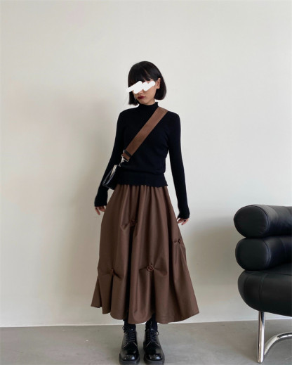 <br>スカート ロング レディース 黒 大きいサイズ フレアスカート フレア バルーンスカート ボトムス 春 秋 春物 ロングスカート ミモレ丈 シンプル きれいめ 大人 可愛い ブラック カジュアル 花柄 デザイン感 裏地有り 大人可愛い 送料無料