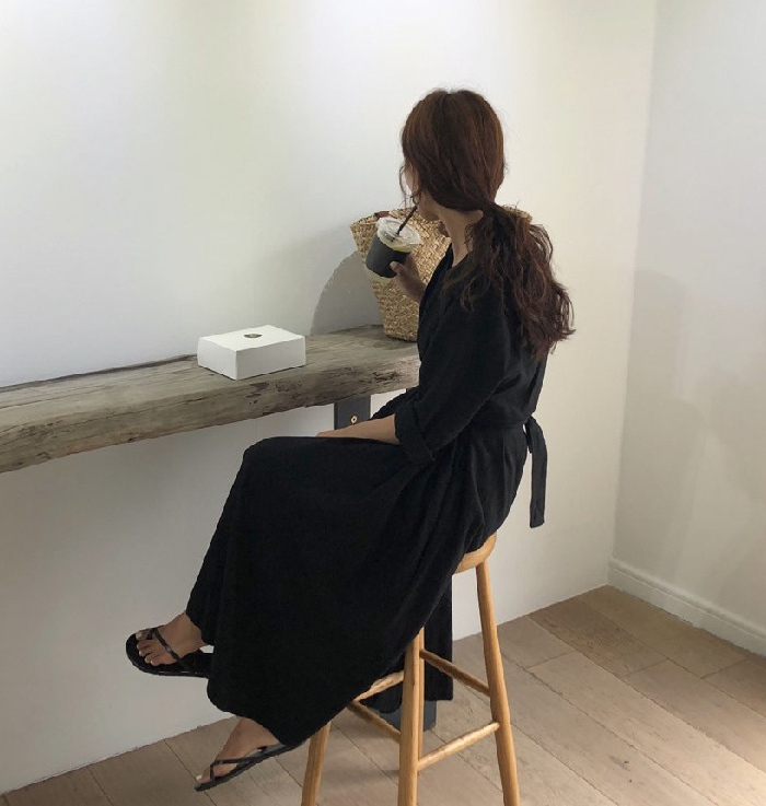 シャツワンピース　ロング丈　ロングワンピース　長袖　レディース　綿麻混紡　コットンリネン　マキシ丈　前開き　Vネック　カーディガン　ロングカーディガン　体型カバー　ゆったり　カジュアル