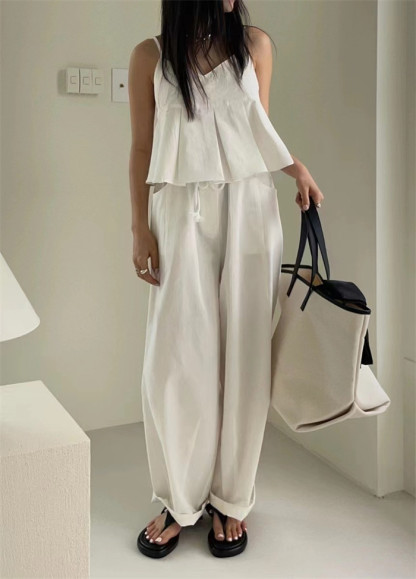 セットアップ ペプラムキャミソール ワイドパンツ ハイウエスト カジュアル 大人可愛い お出かけ 旅行 デート 女子会 人気 韓国ファッション 春夏 レディース フレア裾