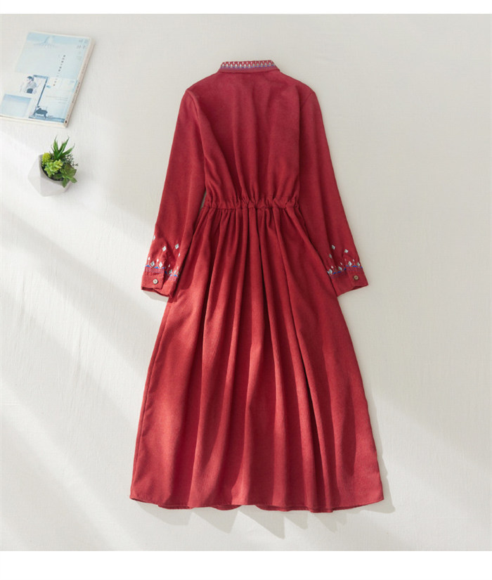<br>ロングワンピース 長袖 秋冬 刺繍 コーデュロイ 50代 ミモレ丈 大きいサイズ オールインワン 体型カバー レディース ロングシャツワンピース カジュアル 秋 冬 きれいめ オーバーオール あったか 暖か 冬 おしゃれ 着痩せ 大人可愛い 送料無料