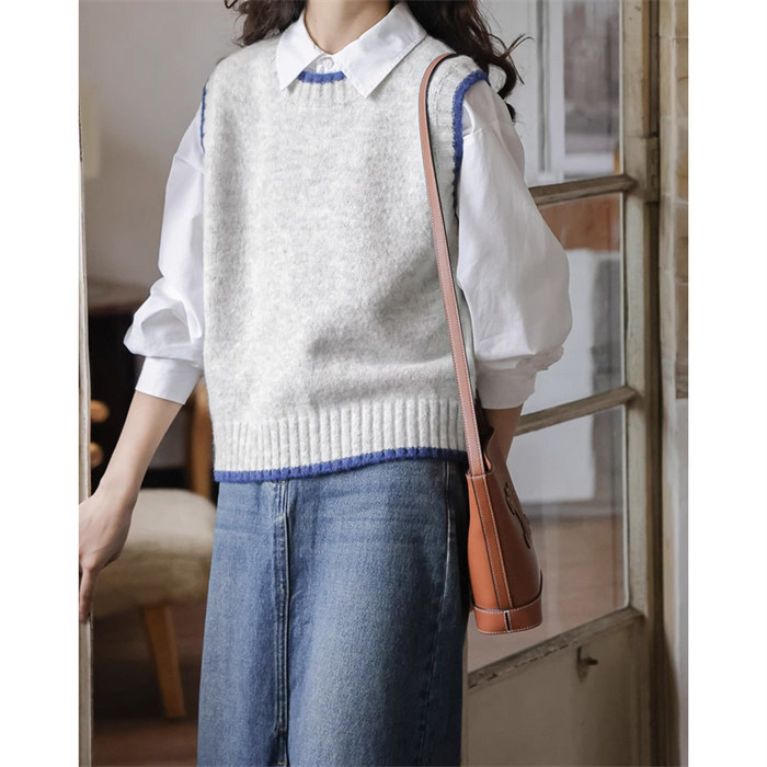 <br>ニットベスト レディース オーバーサイズ Uネック ケーブル編み トップス ベスト ニット チョッキ ノースリーブ シンプル 着回し力 体型カバー 普段着 通勤 春 秋 冬 柔らかい ニットタンクトップ レイヤード風 無地 大きいサイズ 送料無料