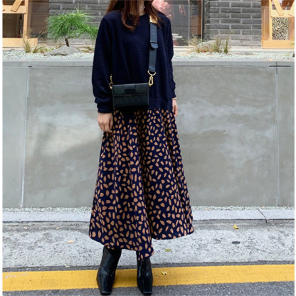 <br>ロングワンピース 秋冬 きれいめ フォーマル 大きいサイズ ニット ロング丈 ワンピース レディース 長袖 黒 花柄 総柄 異素材 切替え 着瘦せ 通勤 レイヤード風 おしゃれ ゆったり ブラック 柔らか コーデ 着まわし 大人可愛い 冬 送料無料 カジュアル 上品 ゆったり