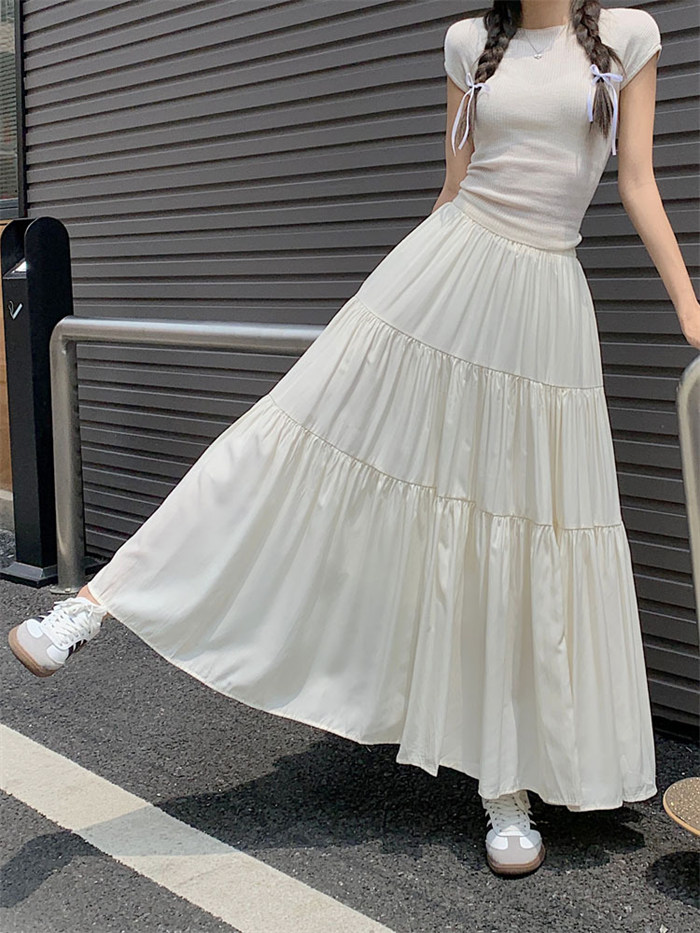 <br>ティアードスカート スカート ロング レディース 黒 大きいサイズ ティアードカート ティアード フレアスカート フレア バルーンスカート ボトムス 春 秋 春物 ロングスカート ミモレ丈 シンプル きれいめ ブラック カジュアル 秋冬 大人可愛い 送料無料