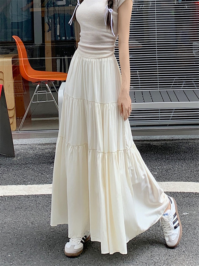 <br>ティアードスカート スカート ロング レディース 黒 大きいサイズ ティアードカート ティアード フレアスカート フレア バルーンスカート ボトムス 春 秋 春物 ロングスカート ミモレ丈 シンプル きれいめ ブラック カジュアル 秋冬 大人可愛い 送料無料