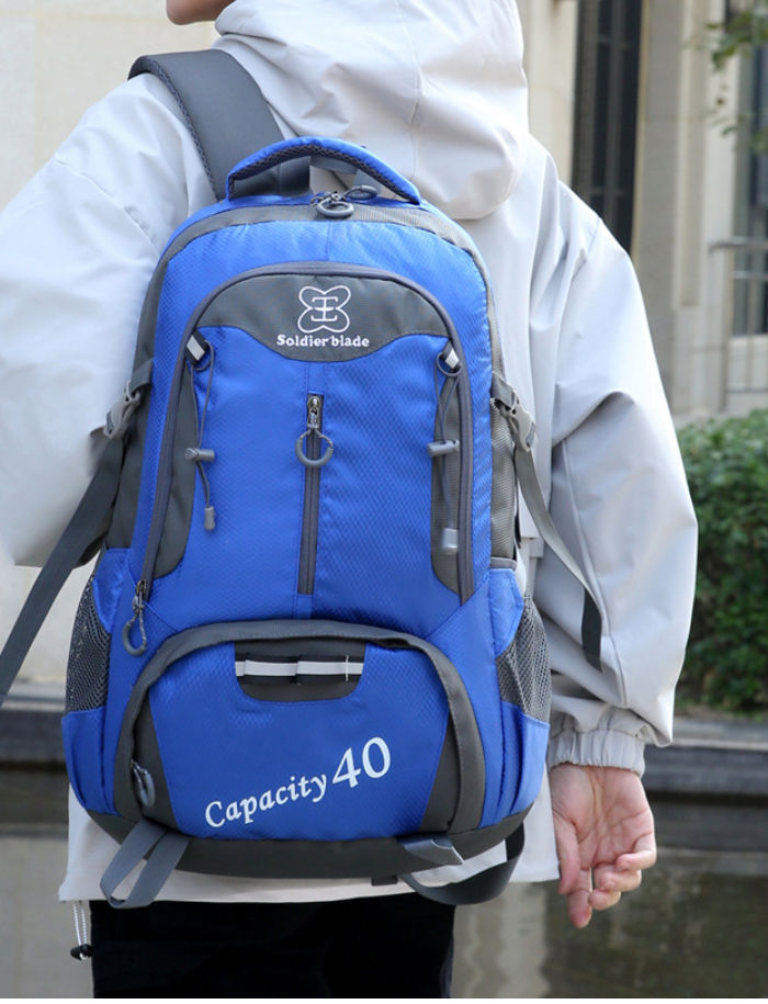 登山リュック 登山 リュック 大容量 40L リュックサック 軽量 アウトドア ナイロン メンズ