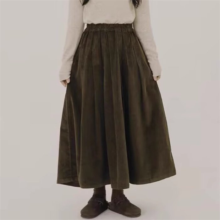 <br>スカート ロング ゴム タイト 秋 レディース ひざ丈 秋冬 ミモレ丈 コーデュロイ プリーツ コーデュロイスカート 黒 大きいサイズ 無地 厚手 着痩せ 体型カバー ボトムス 秋物 ロングスカート シンプル きれいめ ブラック カジュアル 大人可愛い 大人カジュアル 送料無料