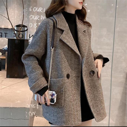 <br>チェスターコート レディース ロング アウター 中綿コート 大きいサイズ カジュアル シンプル 秋物 冬服 防寒 フォーマル あったか 秋 冬 ロングコート コート ジャケット 長袖 ゆったり おしゃれ きれいめ 無地 暖かい 通勤 入園式 卒業式 送料無料