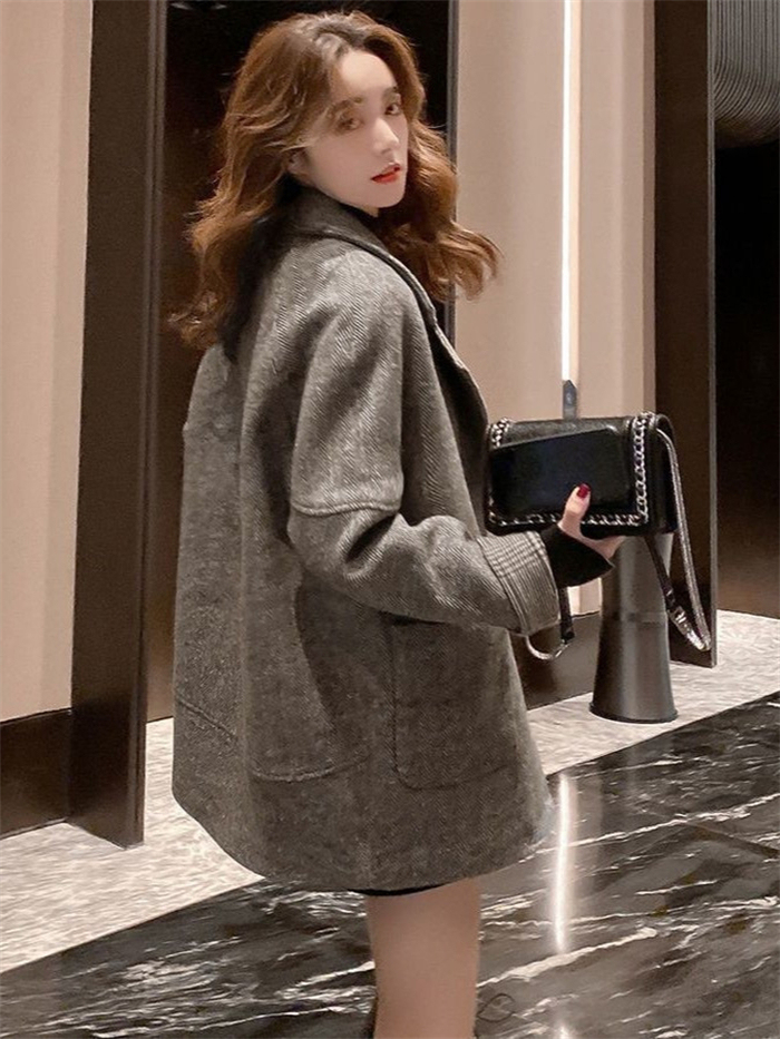 <br>チェスターコート レディース ロング アウター 中綿コート 大きいサイズ カジュアル シンプル 秋物 冬服 防寒 フォーマル あったか 秋 冬 ロングコート コート ジャケット 長袖 ゆったり おしゃれ きれいめ 無地 暖かい 通勤 入園式 卒業式 送料無料