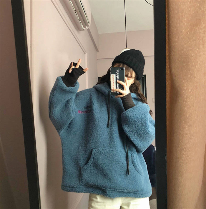 <br>パーカー レディース 秋 オーバーサイズ 体型カバー トレーナー アウター ライトアウター トップス フーディー ビッグ ドルマン ドルマンスリーブ ゆったり 羽織り ぽわん袖 長袖 チュニック 大きいサイズ 秋 冬 おしゃれ 無地 シンプル  きれいめ 大人可愛い 送料無料