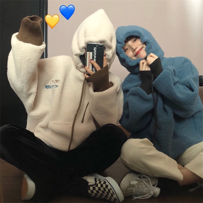 <br>パーカー レディース 秋 オーバーサイズ 体型カバー トレーナー アウター ライトアウター トップス フーディー ビッグ ドルマン ドルマンスリーブ ゆったり 羽織り ぽわん袖 長袖 チュニック 大きいサイズ 秋 冬 おしゃれ 無地 シンプル  きれいめ 大人可愛い 送料無料