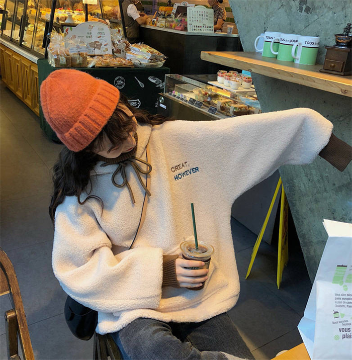 <br>パーカー レディース 秋 オーバーサイズ 体型カバー トレーナー アウター ライトアウター トップス フーディー ビッグ ドルマン ドルマンスリーブ ゆったり 羽織り ぽわん袖 長袖 チュニック 大きいサイズ 秋 冬 おしゃれ 無地 シンプル  きれいめ 大人可愛い 送料無料