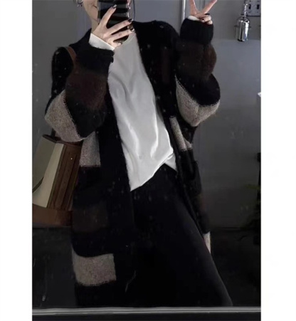 <br>カーディガン レディース 秋冬 ロング 冬 秋 大きいサイズ ニット アウター ニットカーディガン ロングカーディガン マキシ ロングカーデ ざっくり リブ 長袖 オーバーサイズ 羽織 ロングニットコート 厚手 ロングニット Vネック Iライン ローゲージニット 送料無料